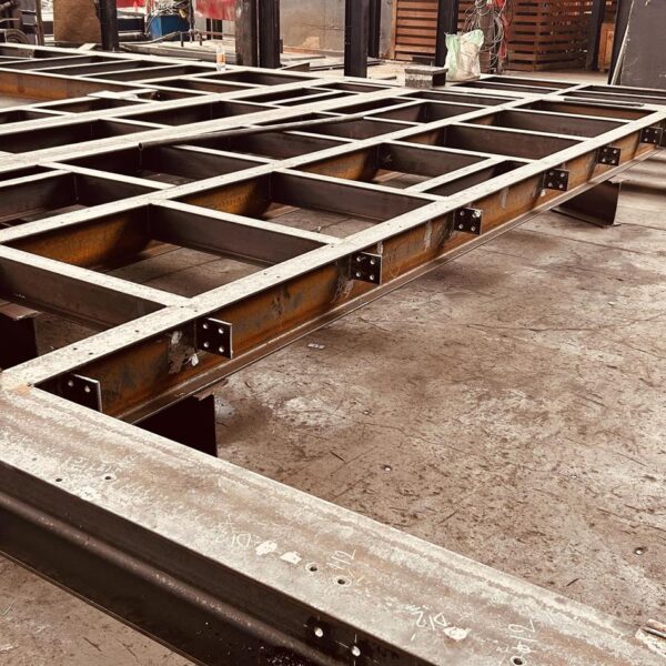 P23  IMG 3809 600x600