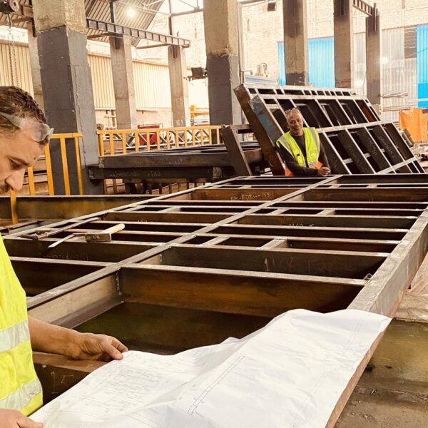 P23  IMG 4178 600x600