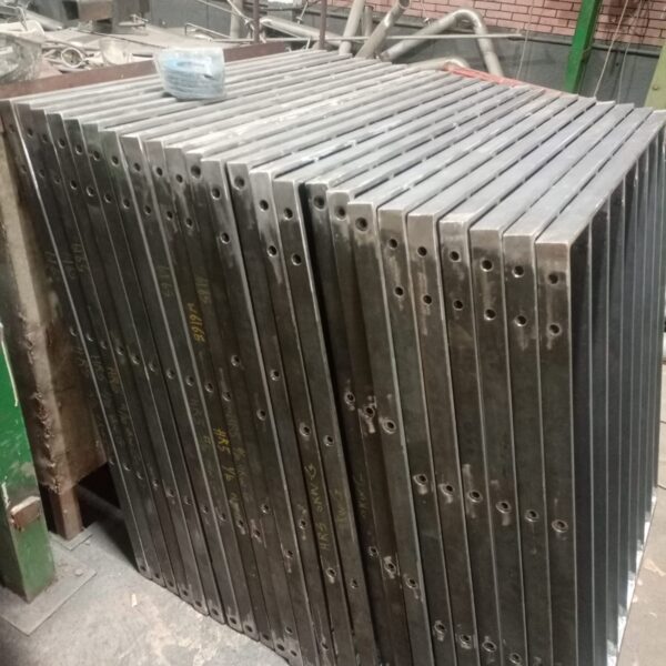 G84 04 24 13 22 43 600x600